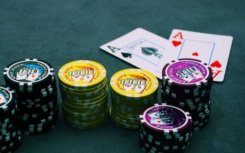 taya online casino